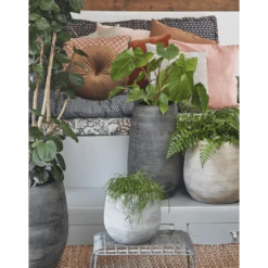 Bloempot Victor - H33 X D36cm - Beige 5 Bloempot Victor - H33 X D36cm - Beige -Groen Verkoop bloempot victor h33 x d36cm beige bloempot 2 1